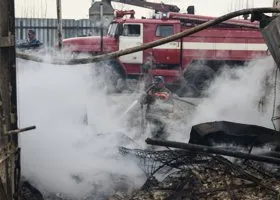 Огонь охватил лесопильный цех: что известно о пожаре в пермской колонии 