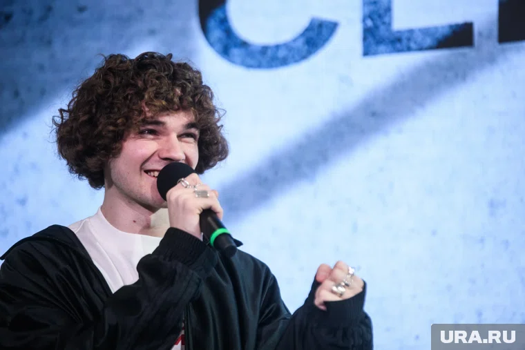 Макс Лутчак стал популярным в соцсетях благодаря смешным роликам