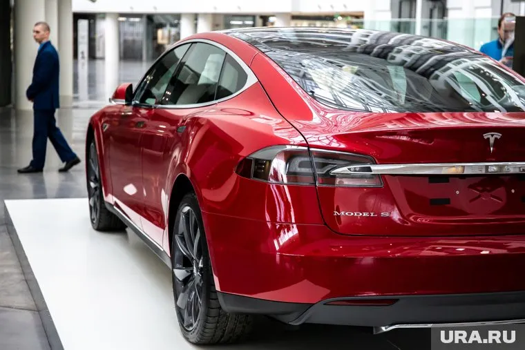 Tesla стала самой популярной маркой электрокаров у пермяков