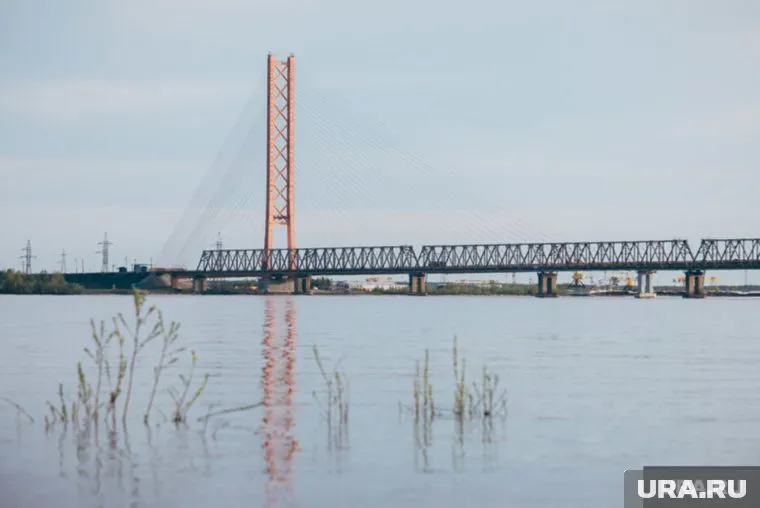 Завершить строительство второго моста через Обь в районе Сургута должны в 2026 году