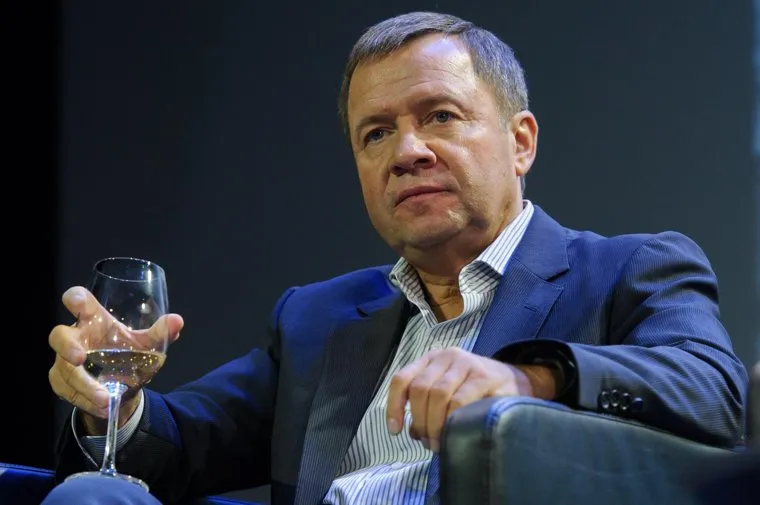 Презентация книги Петра Авена "Время Березовского" в Ельцин Центре. Екатеринбург