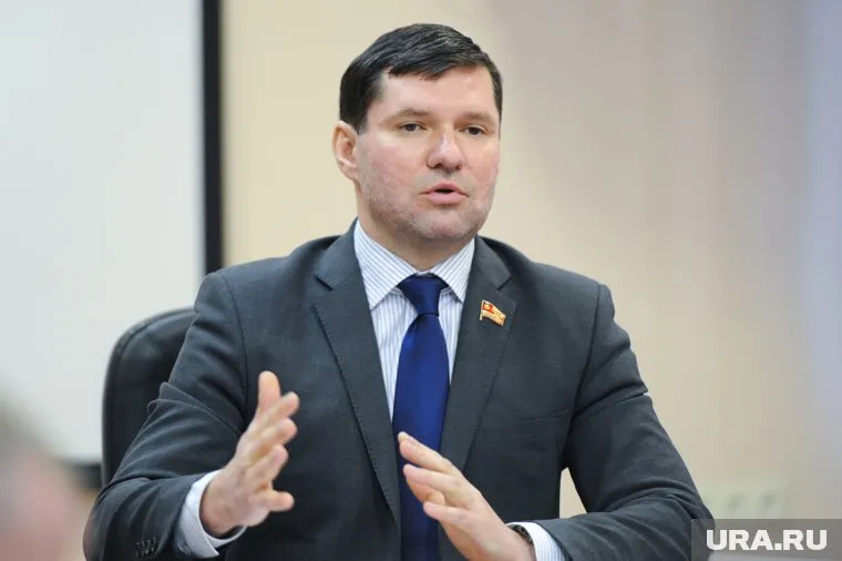 ЛДПР выдвинет в губернаторы Сергея Буякова