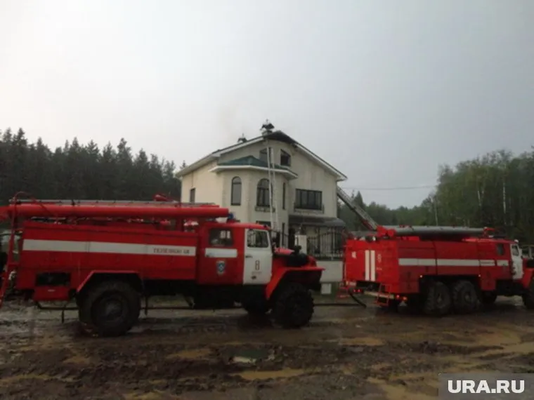 Учительница Татьяна Порсева заявляет, что дом подожгли намеренно