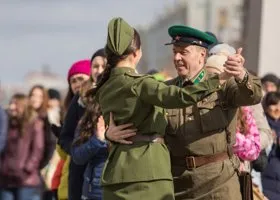 Все, что вы пропустили в майские каникулы, — за 10 минут