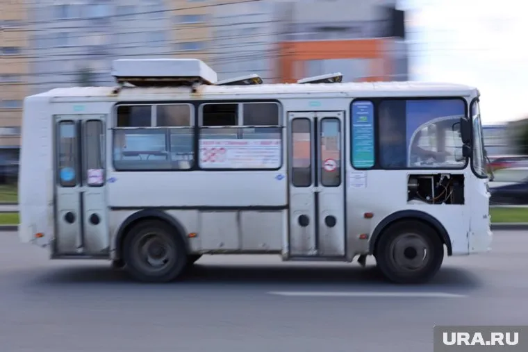 Мать с ребенком получили ожоги во время поездки в автобусе