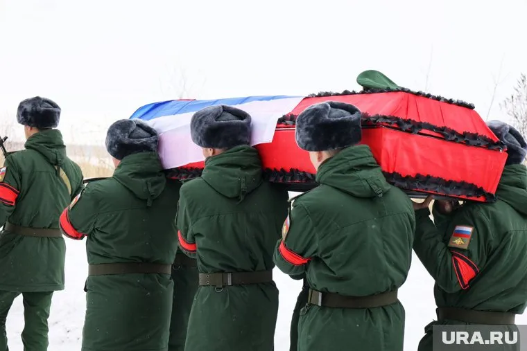 Россия вернула себе 80 тел погибших солдат, заявил Шамсаил Саралиев