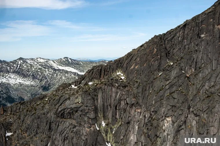Группе альпинистов удалось запустить дрон