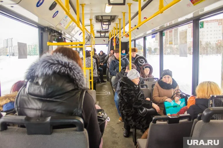 Водитель автобуса из Сургута Анатолий Кайков каждый день поднимает настроение горожанам