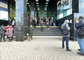 В ЯНАО эвакуировали посетителей и персонал торгового центра