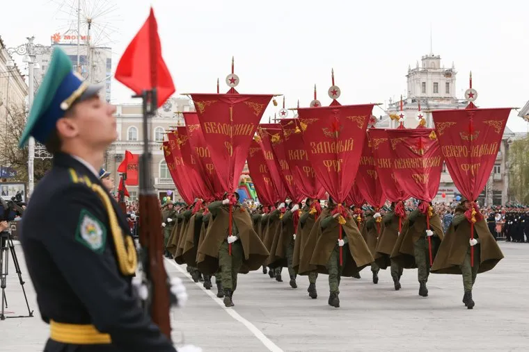 Военный парад посвященный Дню Победы. Курган