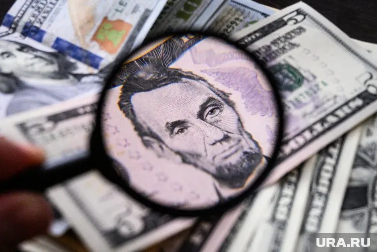 Минфин исполнил обязательства по суверенным еврооблигациям