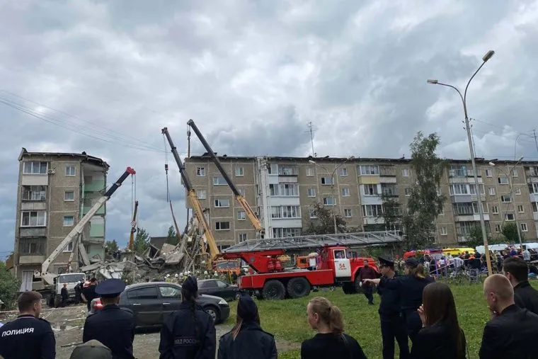 Обрушение дома по улице сибирская, 81 в Нижнем Тагиле. Нижний Тагил
