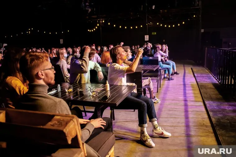 Артисты беднеют из-за ограничения концертов в России