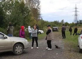 «Могли куда-то увезти»: соседи назвали версию исчезновения мальчика в Артемовском