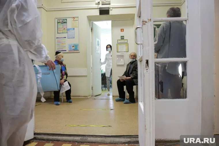 Многие платные услуги, предлагаемые в больницах и поликлиниках, на самом деле бесплатные.