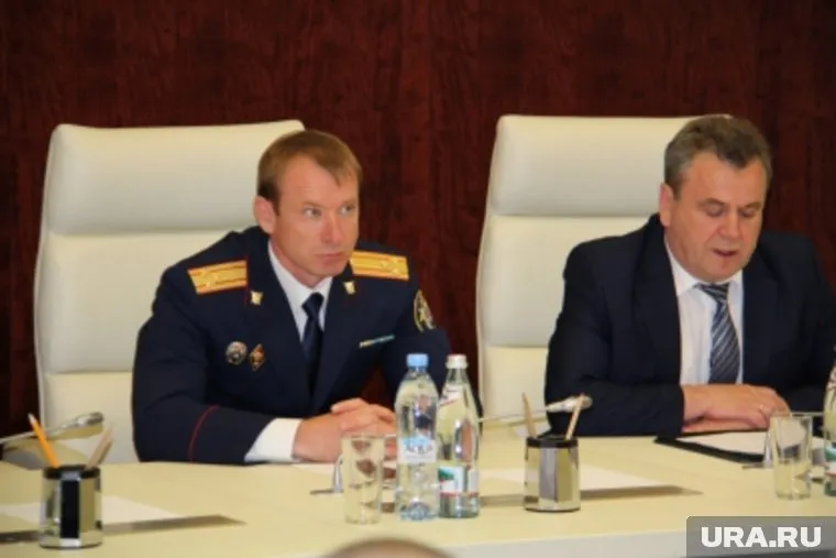 Егорову вручили служебное удостоверение