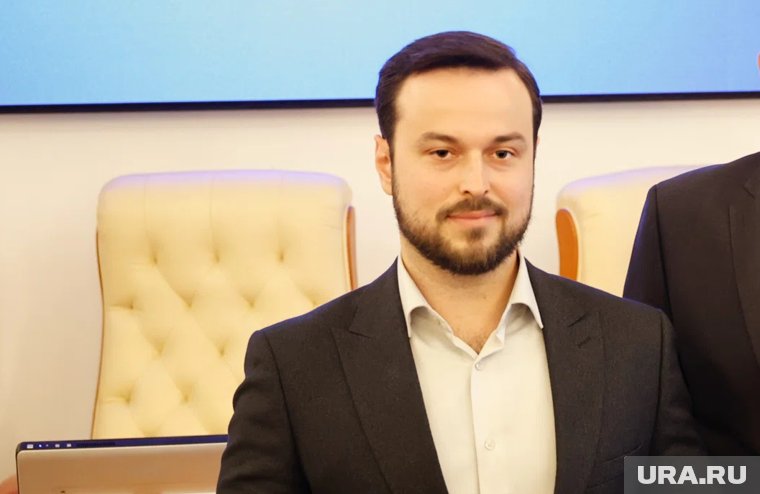 Депутат курганской облдумы Москвин, назначивший маму помощником, объяснил свой выбор