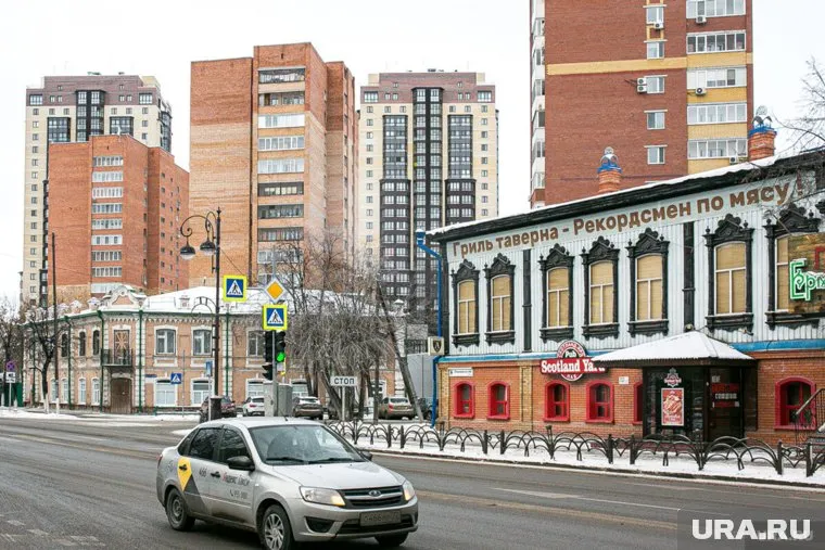 Водителей могут отстранить от работы из-за неприятного запаха в салоне автомобиля