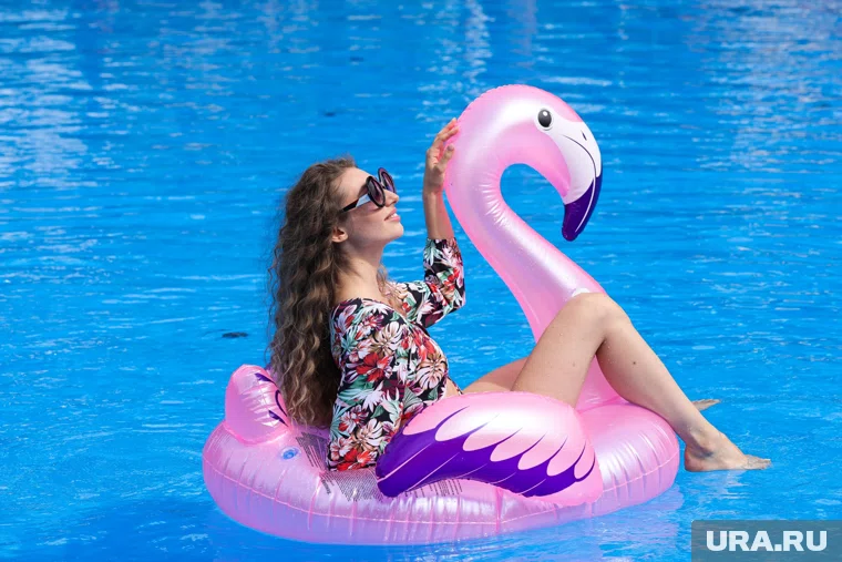 В году есть несколько периодов, когда можно отдохнуть бюджетно и без толп туристов