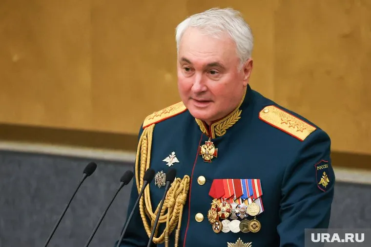 Минобороны РФ услышали о проблемах в зоне СВО и должны принять меры, считает Андрей Картаполов