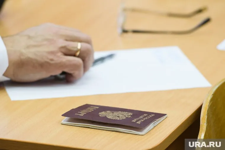 Жительнице Губахи сделали новый паспорт за несколько часов после публикации URA.RU об ошибке в старом