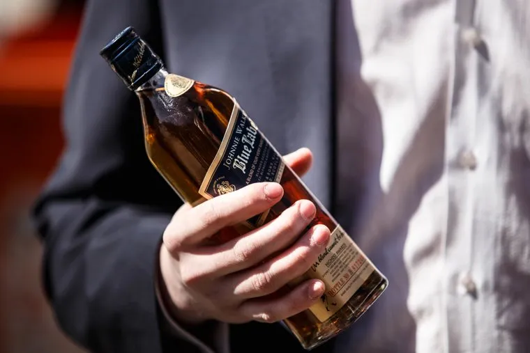 Акция уничтожения паленого алкоголя. контрафакт. Екатеринбург, алкоголь