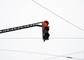 В двух районах Челябинска отключат светофоры