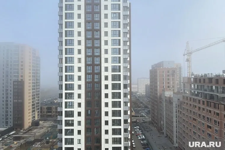 В Челябинске квартиру на 22-м этаже предлагают снять за 2900 рублей