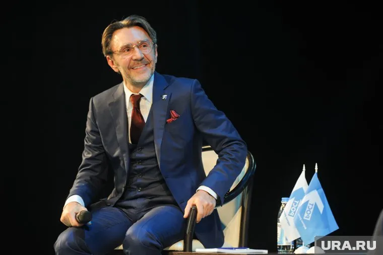 Музыкант прочитал стихотворение в эфире телеканала RTVI