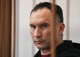 Суд вернул за решетку директора института УрФУ