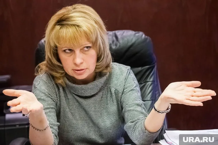 Владимир Якушев отправил Юлию Шакурскую в отставку