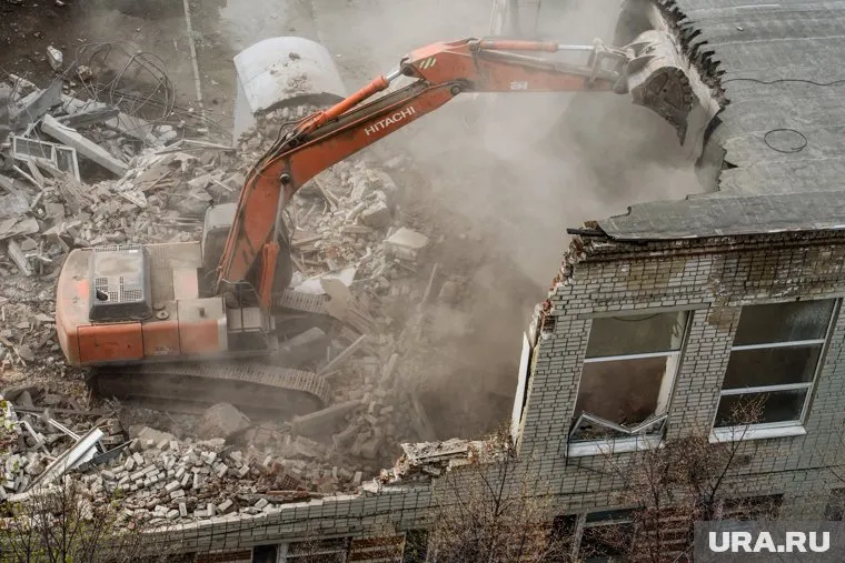 Контракты на снос подрядчик получил нечестным путем