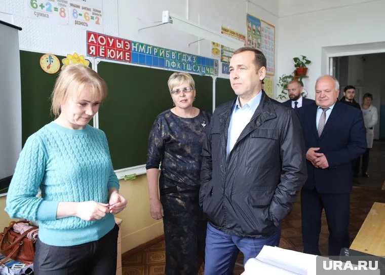 В правительстве Курганской области признали нехватку учителей, но не считают это проблемой