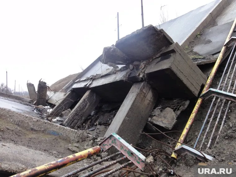 Город обстреливает артиллерия и минометы (архивное фото)