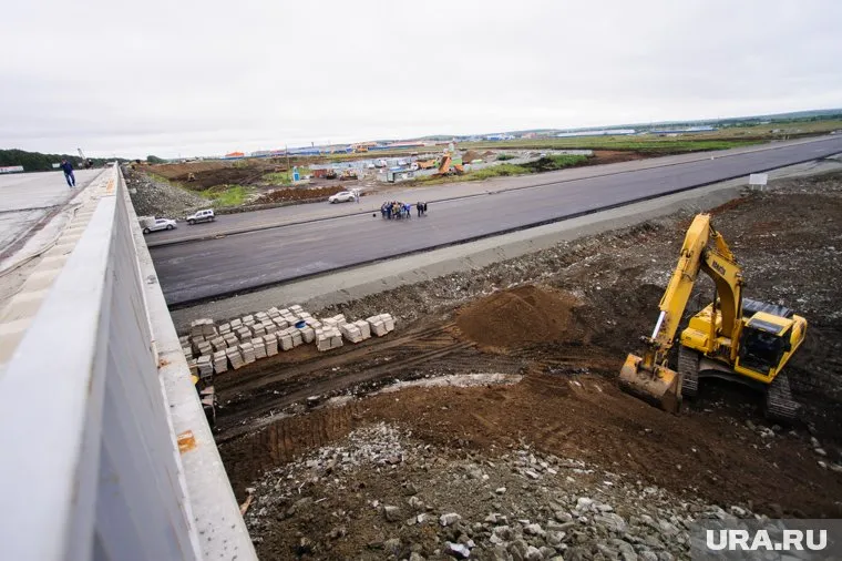 На новой кольцевой дороге планируют сделать мостовые переходы, развязки и путепроводы