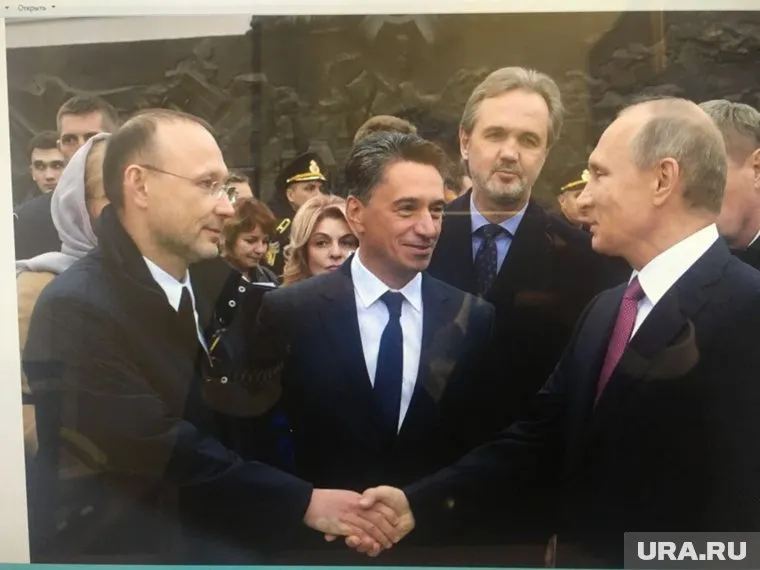 С просьбой профинансировать создание и установку памятника к уральским бизнесменам обратились представители РПЦ