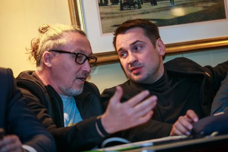 Дискуссионный клуб Дмитрия Гусева "WTF?-3", посвященный реновации в Москве в O`Donaghues пабе. Москва, носов дмитрий