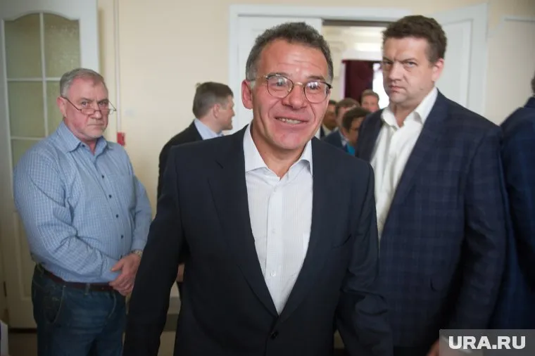 Владимир Тунгусов выглядел по итогам совещания довольным и жизнерадостным