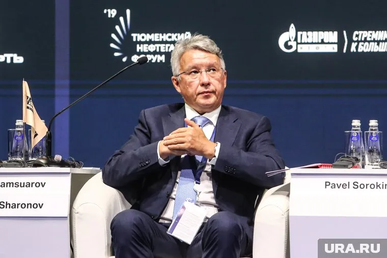 Азат Шамсуаров насмешил участников форума