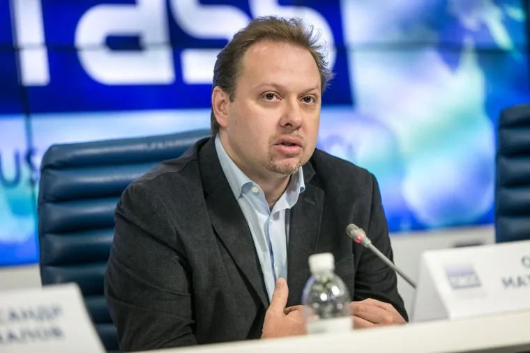 Пресс-конференция ВЦИОМ "Образ идеального депутата". Москва, матвейчев олег
