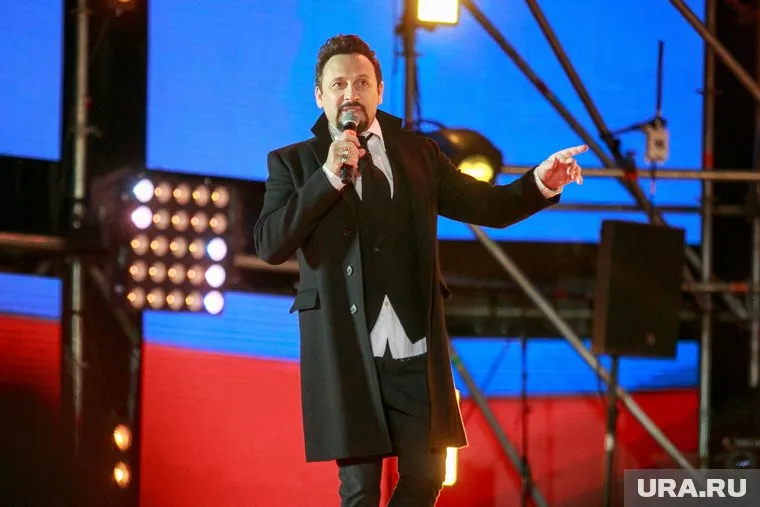 Новая дата грандиозного шоу Михайлова пока неизвестна