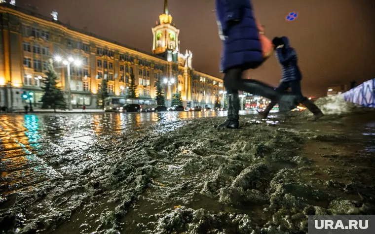 Ученые уверены, что победить грязь в Екатеринбурге быстро не получится