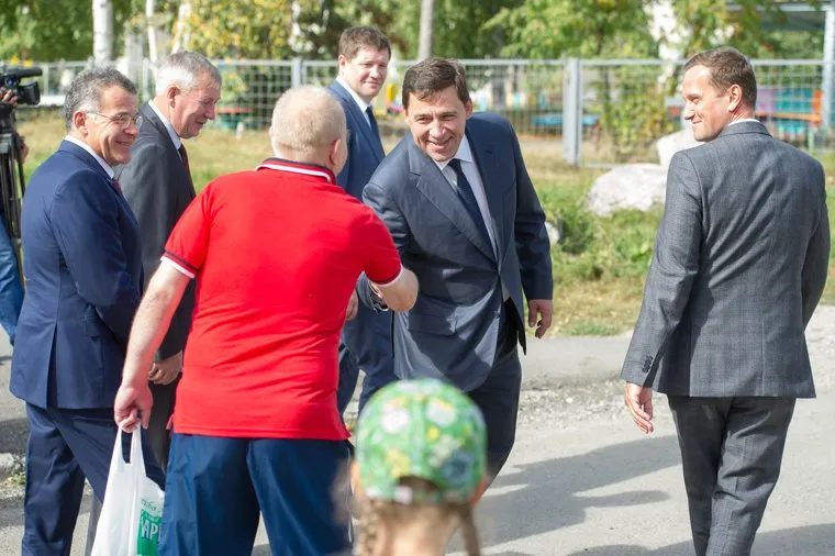 Поездка Евгения Куйвашева в Североуральск: шахта Черемуховская-Глубокая и вручение ключей, тунгусов владимир, куйвашев евгений, бидонько сергей, ильиных владимир, меньшиков борис