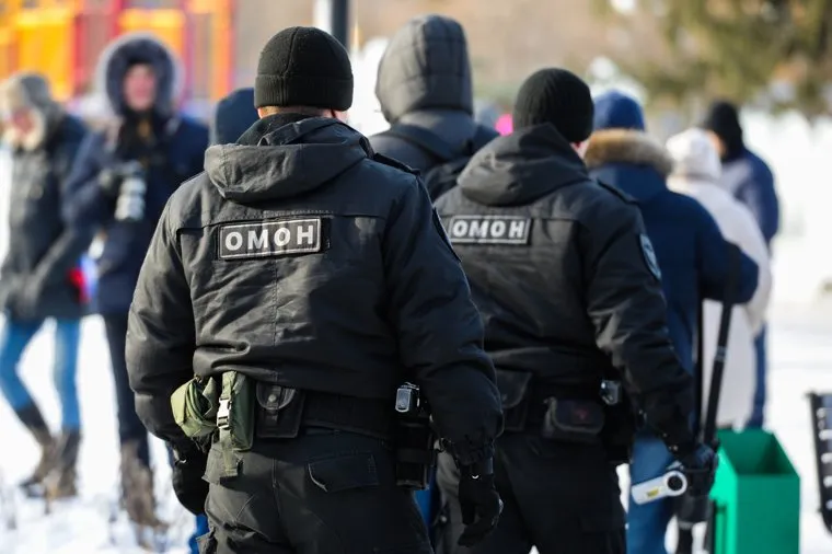 Забастовка избирателей. Митинг сторонников Алексея Навального. Челябинск, омон, полиция