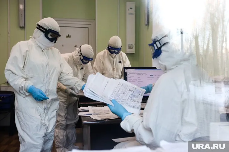 Состояние человека с тремя инфекциями будет определятся самой тяжелой из них