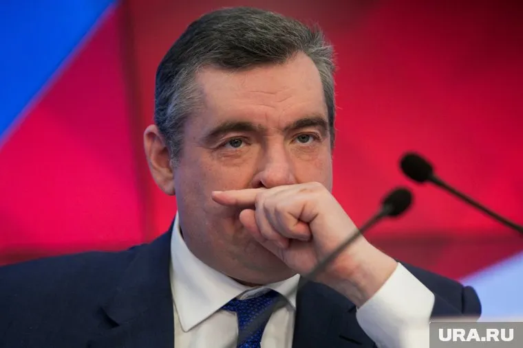 Леонид Слуцкий будет временно руководить ЛДПР