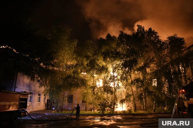 После взрыва возник пожар (архивное фото)