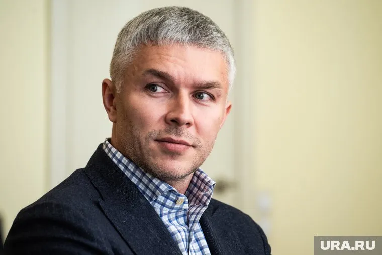 Жильцов дома вызвали в администрацию на разговор с Галямовым 1 июня