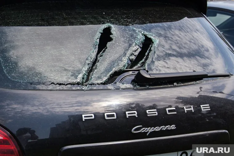 Курганец украл иномарку с автомойки, на которой работал