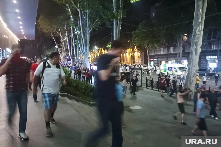 Грузинский спецназ использует против митингующих перцовый спрей (архивное фото)